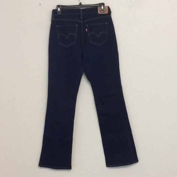 Levi Strauss Size 31 815 Curvy Bootcut‎ Dark Wash - Picture 3 of 6